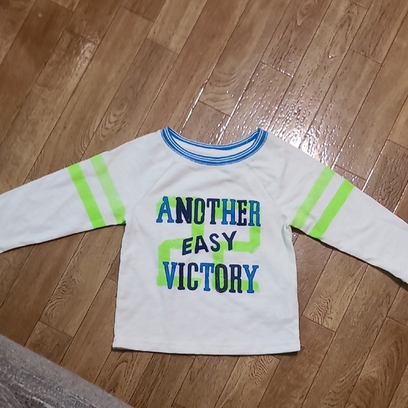 Cat & Jack Other - Cat & Jack White and Green Long Sleeve Tee (AB1)